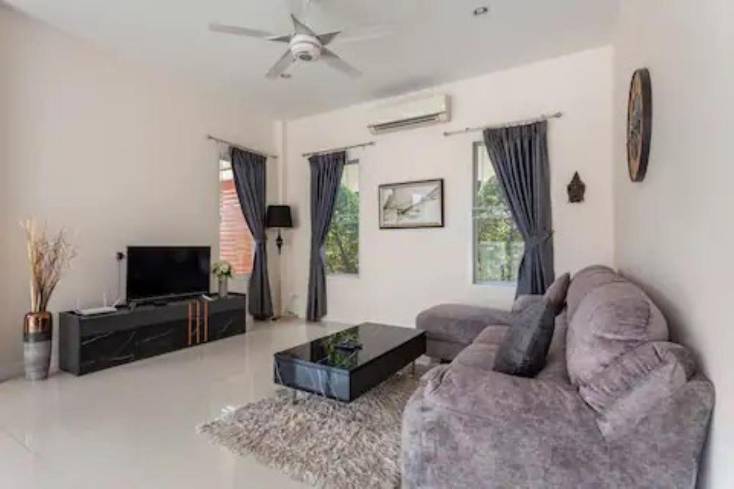 Luxury 3 Bed Pool Villa Banhuajjaj Kültér fotó